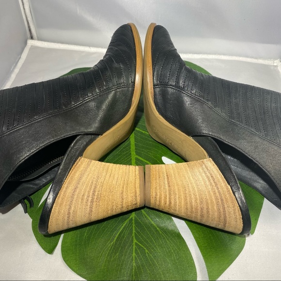 Paul Green Shoes | Paul Green Shoes Cayanne Opentoe Leather Booties | Poshmark